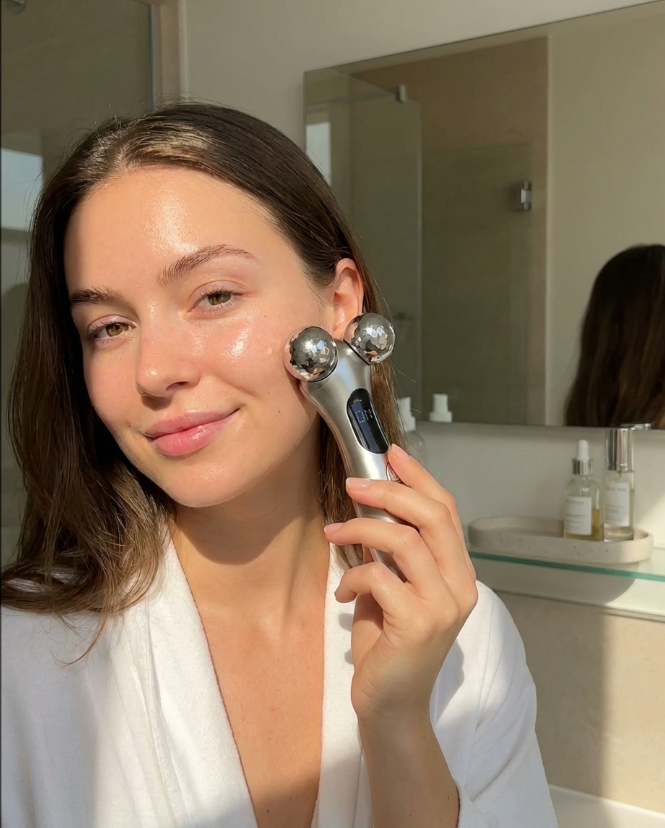 Elyria Sculpt Microcurrent Facial Device